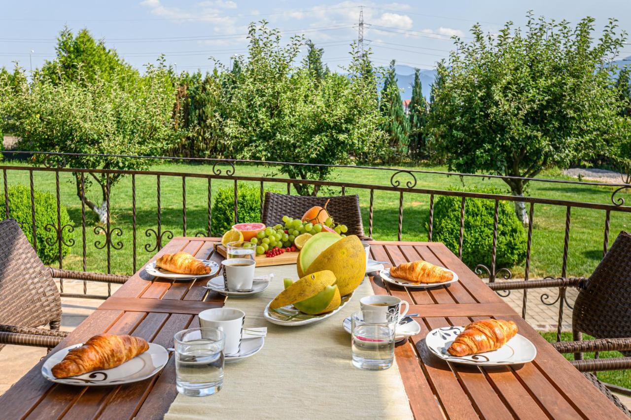 Orchard Villa Braşov Exteriör bild