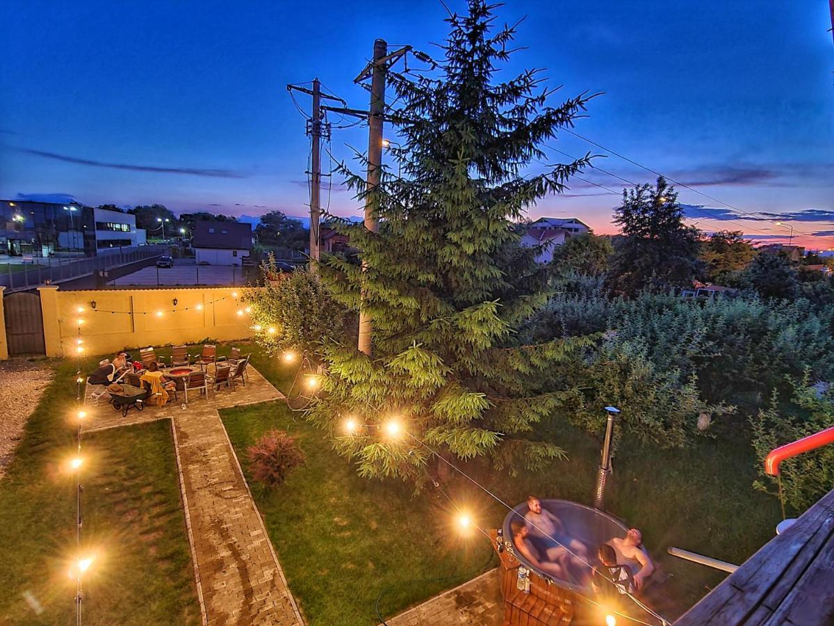 Orchard Villa Braşov Exteriör bild