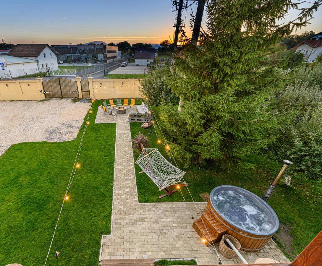Orchard Villa Braşov Exteriör bild
