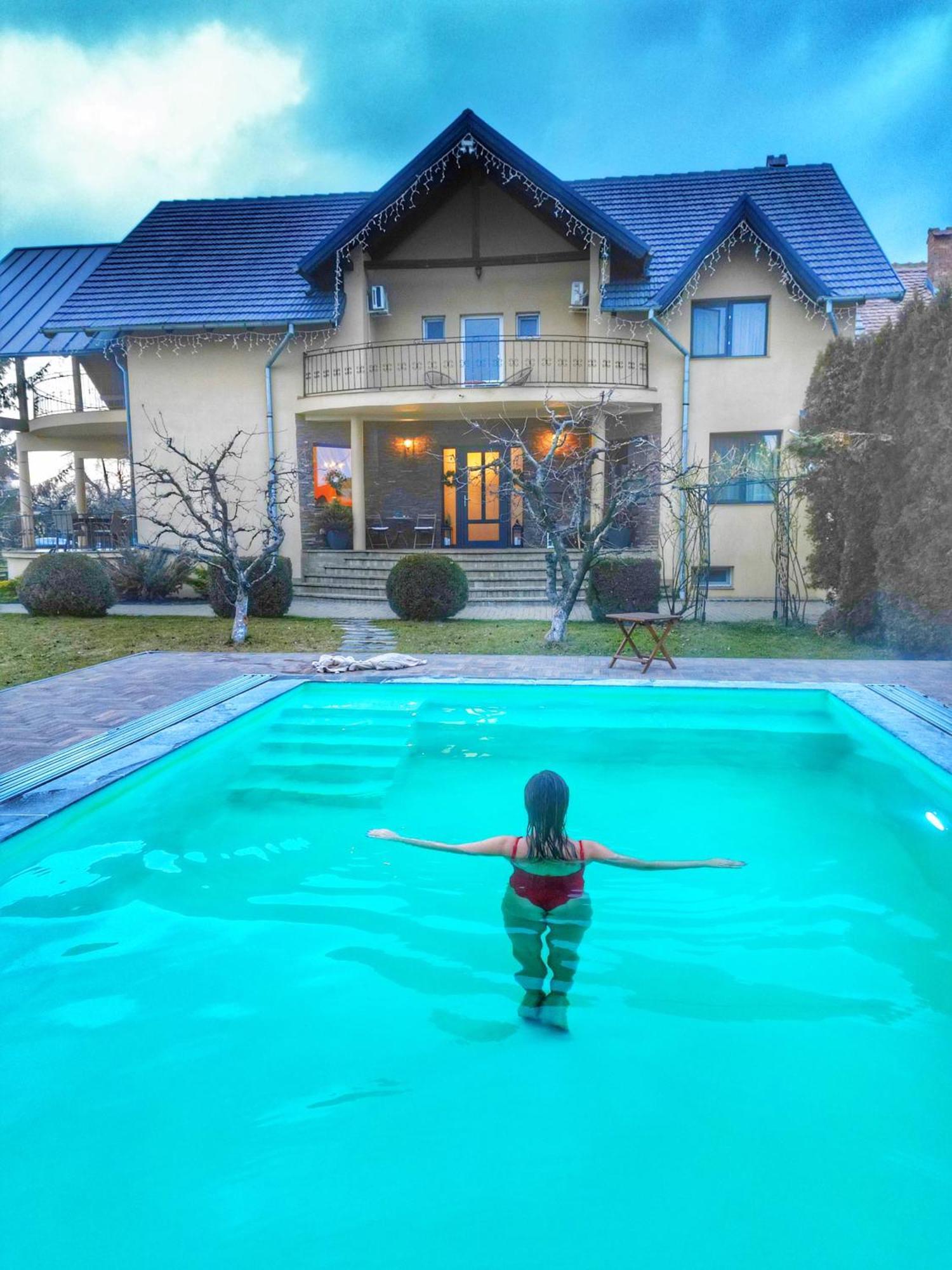 Orchard Villa Braşov Exteriör bild